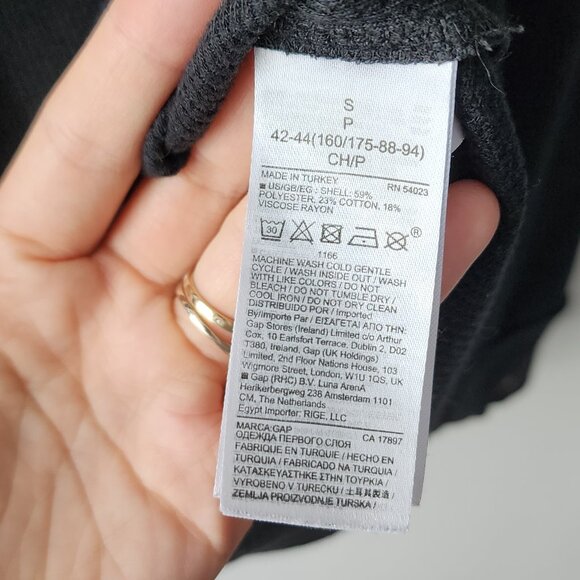 GAP Maternity Waffle Crewneck T-Shirt - Black - Picture 4 of 5